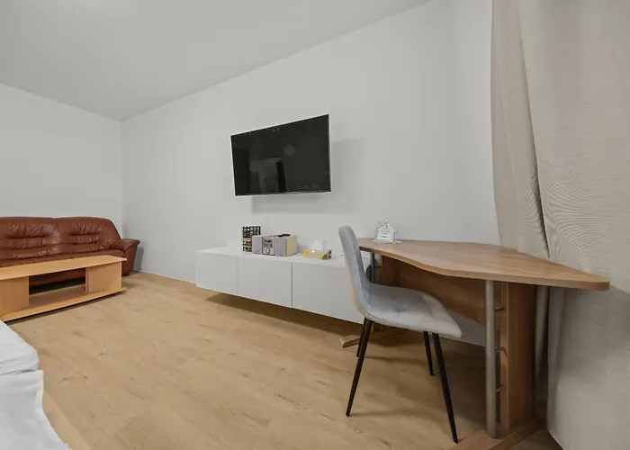 Διαμέρισμα Stylish New With Parking Place